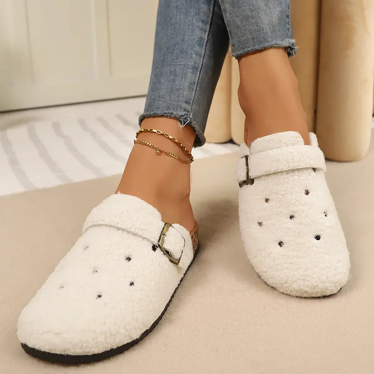 Aurelia™ Fleece Clogs