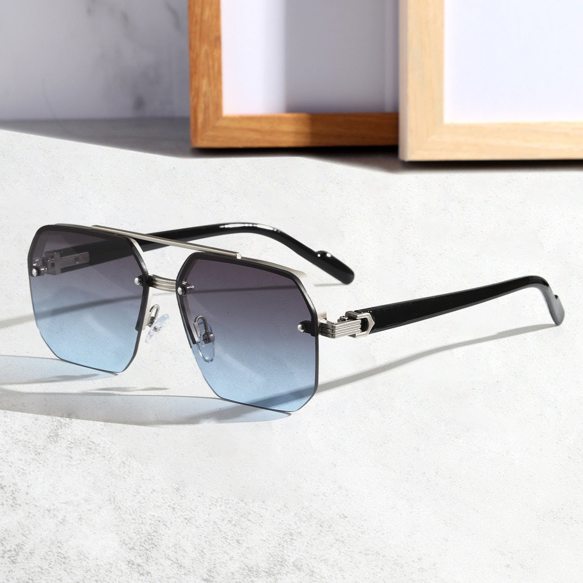 Lois™ Premium Sunglasses