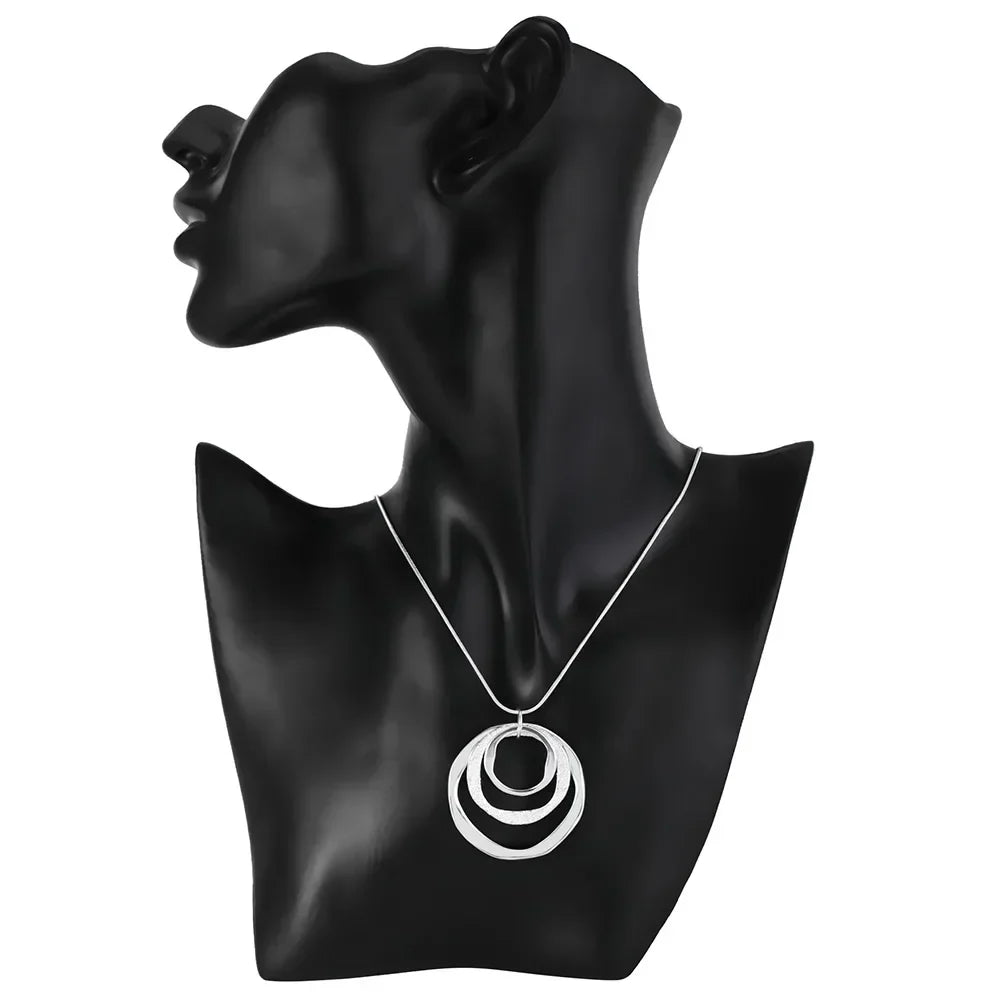 Carol Circle Necklace