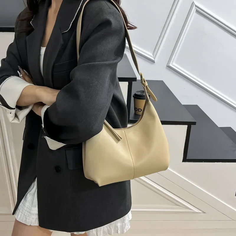 Amara Retro Shoulder Bag