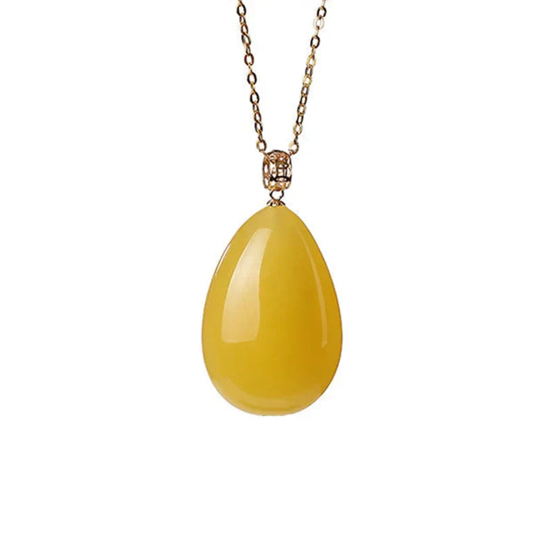 Elara Chalcedony Necklace