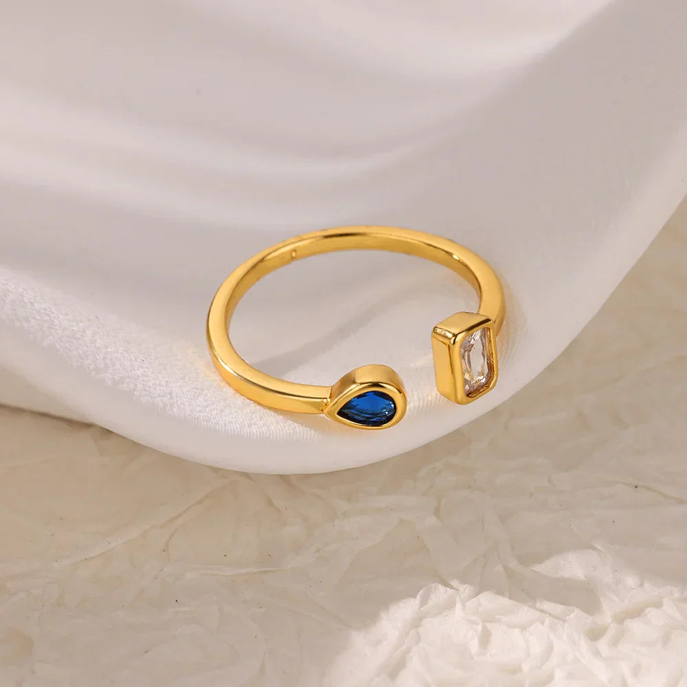 Lyra Square Ring
