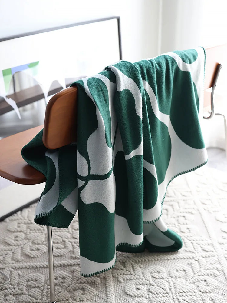 SweetHome Throw Blanket