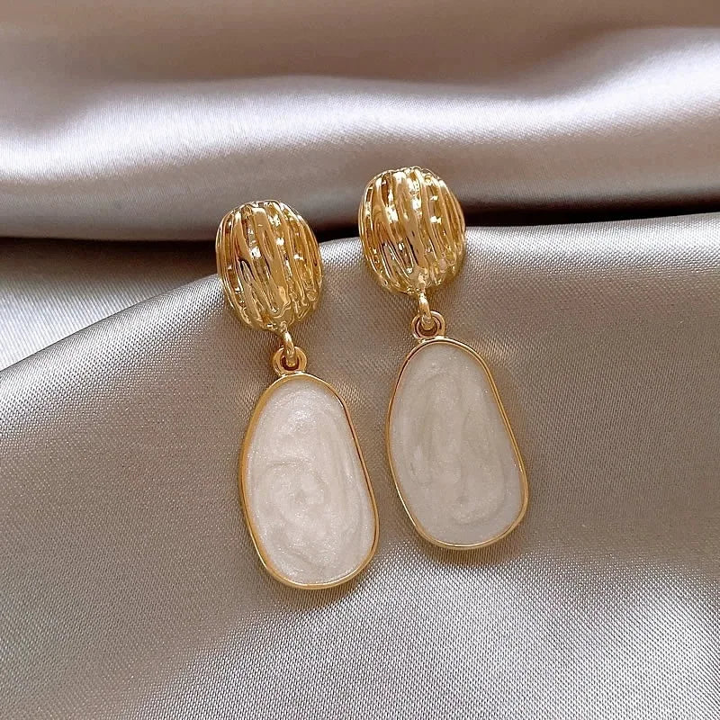 Amelie Irregular Drop Earrings