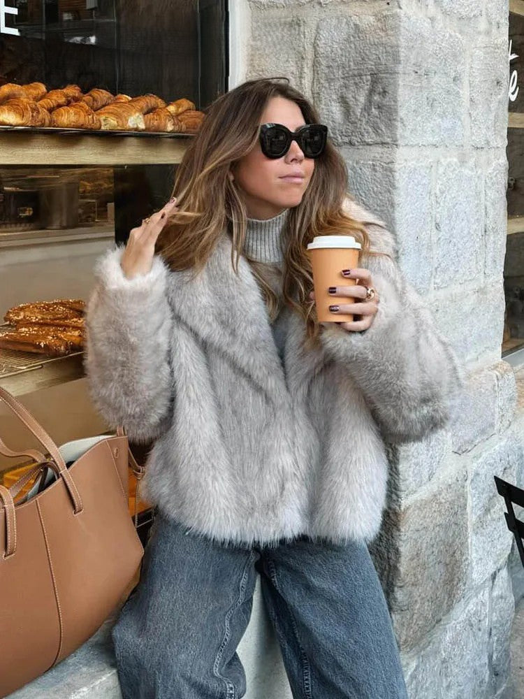 Sophia™ | Cropped Faux Fur Jacket