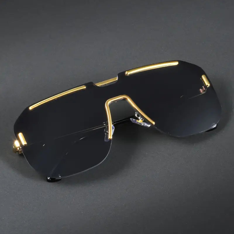 Liora™ Bold Sunglasses