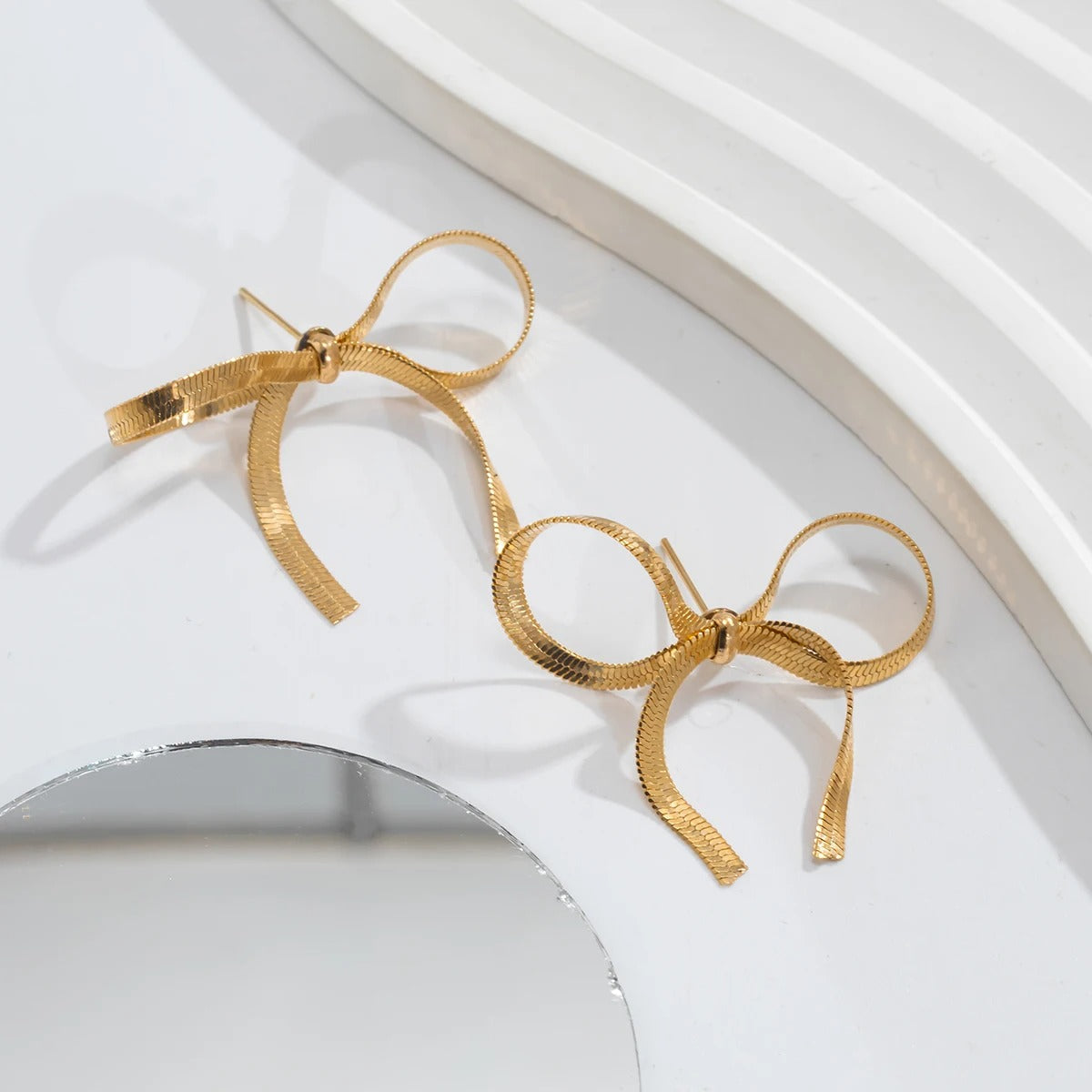 Biela Bow Earrings